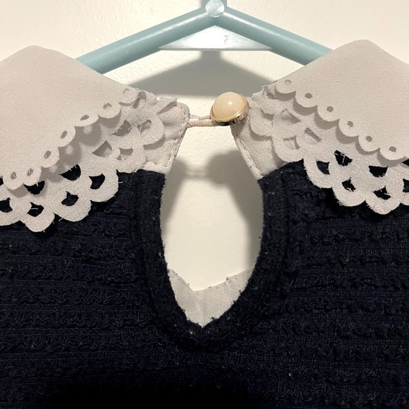 Peter Pan-Collared Sweater - Picture 6 of 7